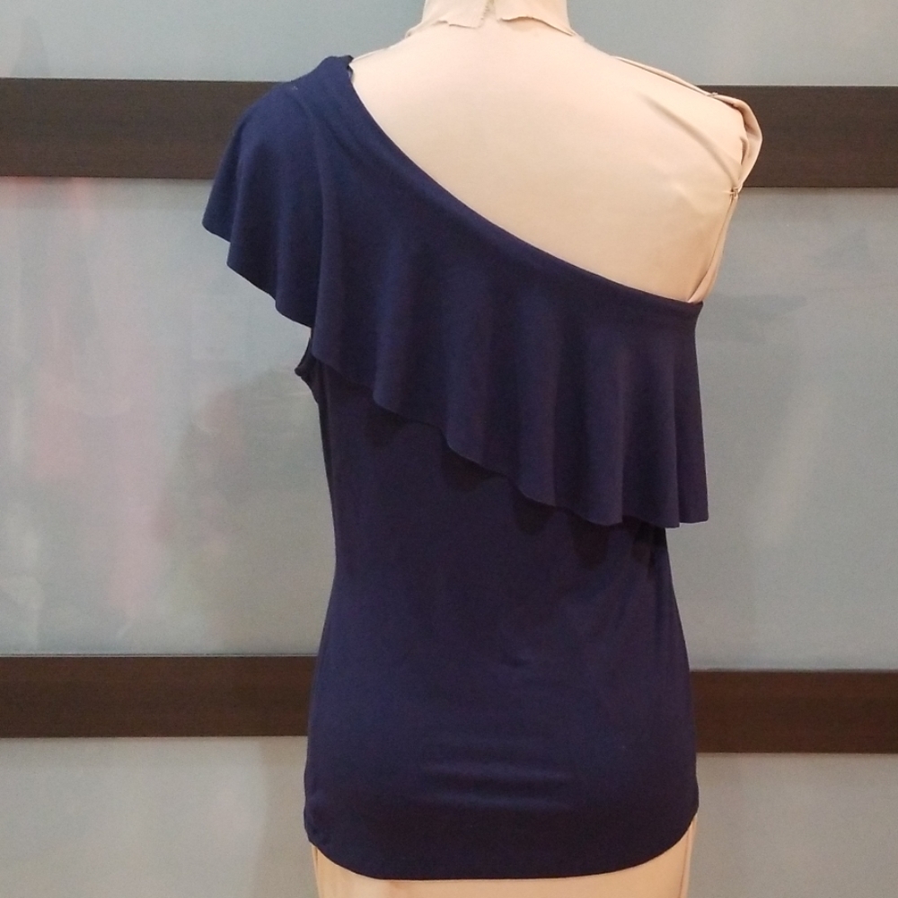 One Shoulder Top - Picture 6 of 8